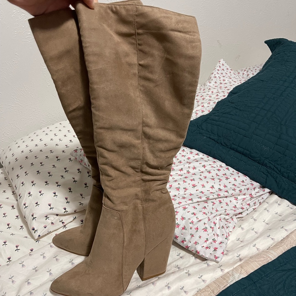 BCBG Boots